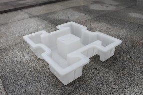 連鎖水泥護(hù)坡磚模具哪里的廠家更專業(yè)？