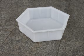 公路護(hù)坡塑料模具有哪些種類？